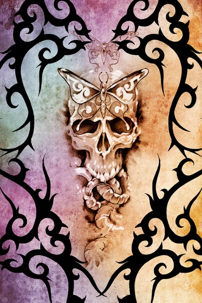 Design de arte de tatuagem, morte decorada com formas tribais — Fotografia de Stock