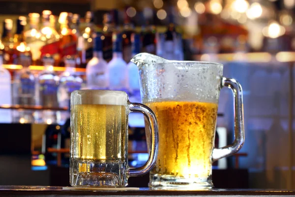 stock image Beer served at a bar
