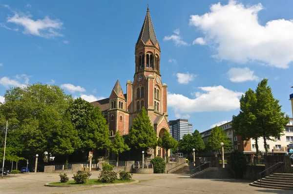 Widok z boku Kreuzeskirche — Zdjęcie stockowe
