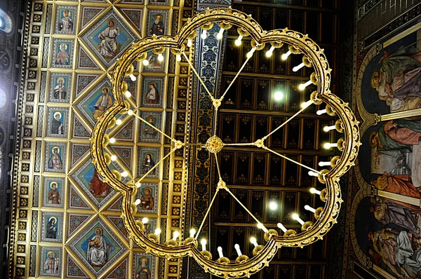 Chandelier in the chatedral of Pecs — Stock Photo, Image