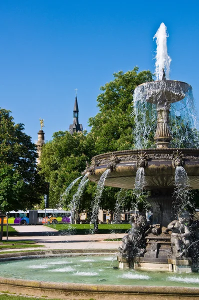 Fountain of Schlossplatz — Stock Photo, Image