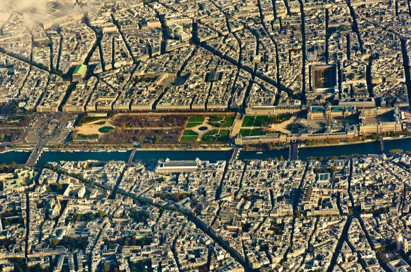 Foto aerea del Louvre — Foto Stock