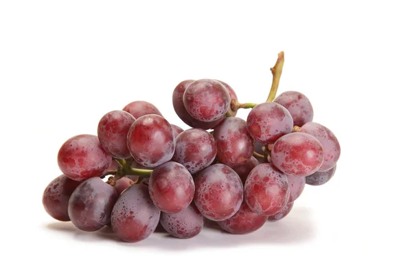 Група винограду на білому тлі — стокове фото