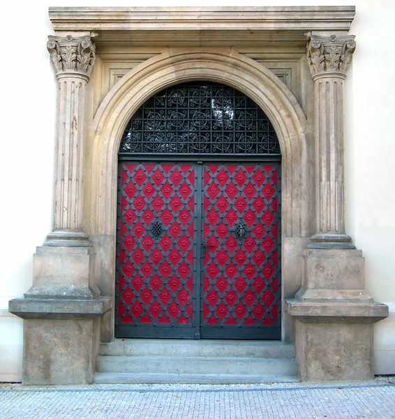 Kyrkan portal — Stockfoto