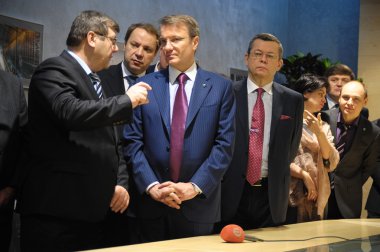 Andrey artizov, Alman gref ve stanislav kuznetsov