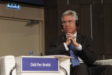 tek başına brekk