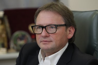 Boris Titov