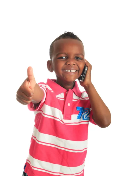 Niño afroamericano con teléfono negro aislado — Foto de Stock