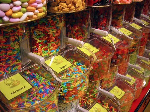 Süßigkeiten einkaufen — Stockfoto