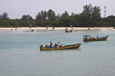 Kayıkçılar geleneksel tekneler