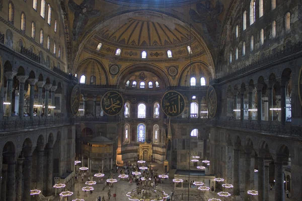 Interior of Hagia Sofia, Istanbul — Stock Photo, Image
