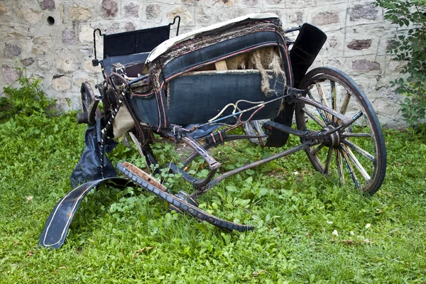 Broken chariot — Stock Photo, Image