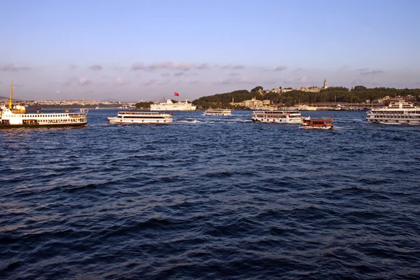 Ships in Bosporus strait — Stock Photo, Image