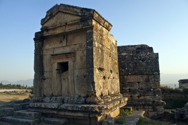 mezarlar antik kalıntıları içinde kent hierapolis