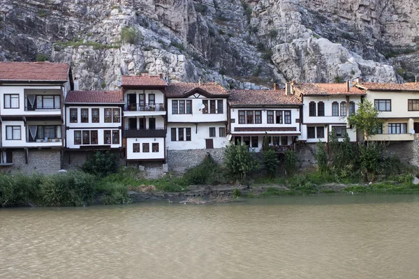 Casas otomanas tradicionais em Amasya — Fotografia de Stock