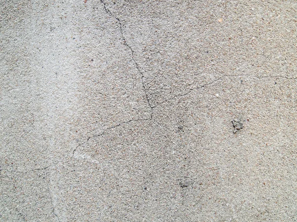 Трещины в бетонной стене — стоковое фото
