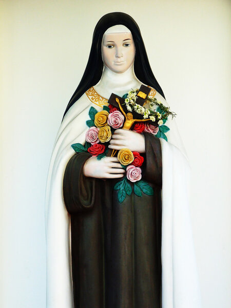 Virgin Mary statue