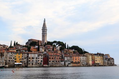 günbatımı Ortaçağ kentin Rovinj, Hırvatistan