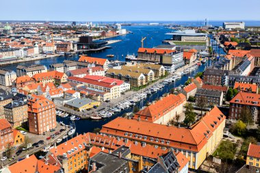 çatılar ve Kopenhag, Danimarka Kanallar üzerinde havadan görünümü