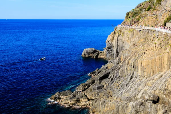 Drumul iubirii dintre Manarola și Riomaggiore în Cinque Terre, Ital — Fotografie, imagine de stoc