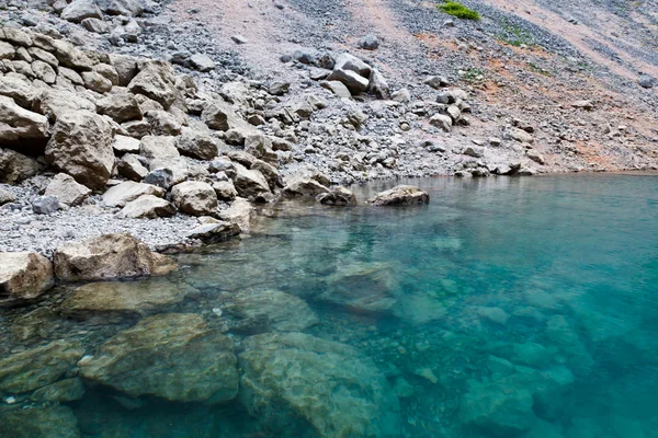 스플릿, 크로아티아 근처 석회암 분화구에서 imotski 푸른 호수 — 스톡 사진