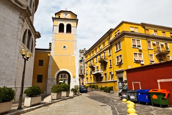 Glockenturm mit Uhr in Rijeka, Kroatien — Stockfoto