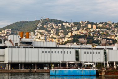 Dolgu ve cityscape Cenova İtalya