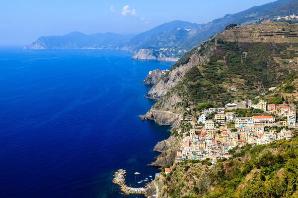 วิวทางอากาศของ Riomaggiore ใน Cinque Terre, อิตาลี — ภาพถ่ายสต็อก