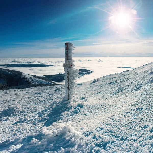 산에 겨울 시간 — 스톡 사진