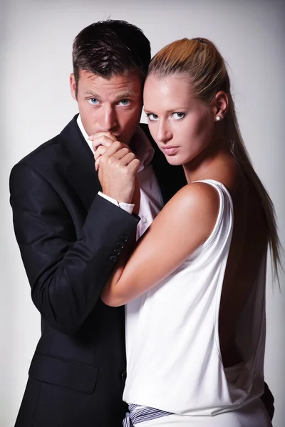 Attractive young couple — Stock Photo, Image