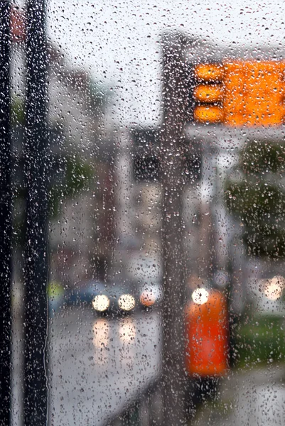 Stop in de regen — Stockfoto