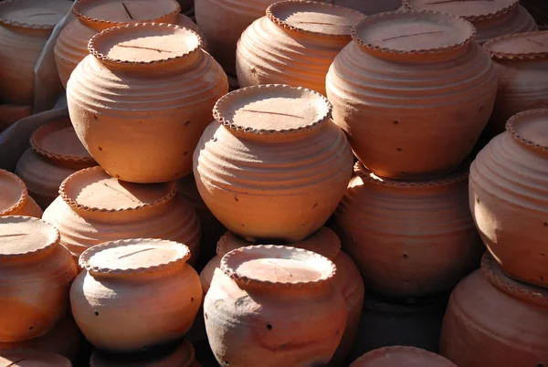 pişmiş toprak kaplar Satılık