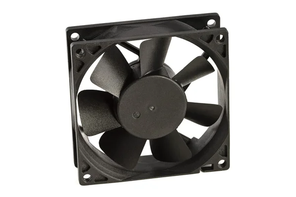 Černý chladicí ventilátor, izolovaných na bílém pozadí — Stock fotografie