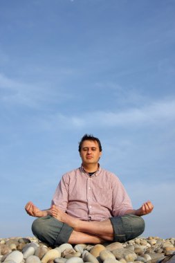 plaj meditasyon