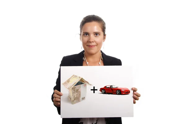 Γυναίκα που κρατά μια κάρτα με το αυτοκίνητο και το σπίτι χρήματα — Φωτογραφία Αρχείου