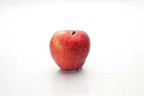 An apple on white — Stock Photo, Image
