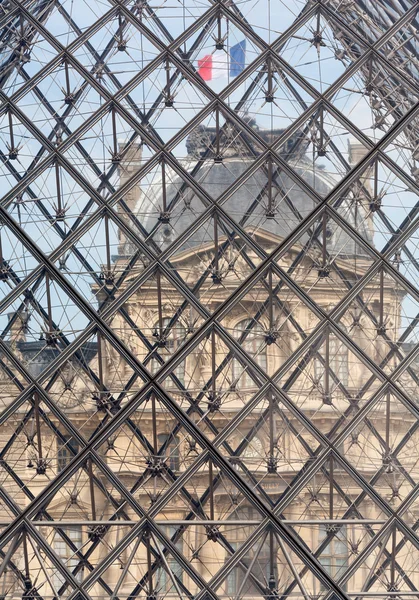 Interesting detail of Louvre Museum Pyramid — Stock Photo, Image