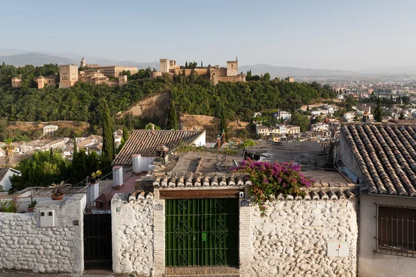 Alhambra paleis uit de albaicin — Stockfoto