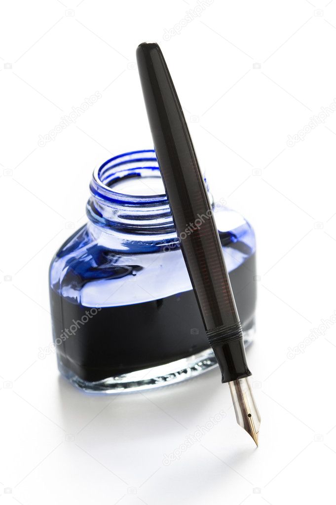 Penna e inchiostro - Foto Stock: Foto, Immagini © eelnosiva 10489196