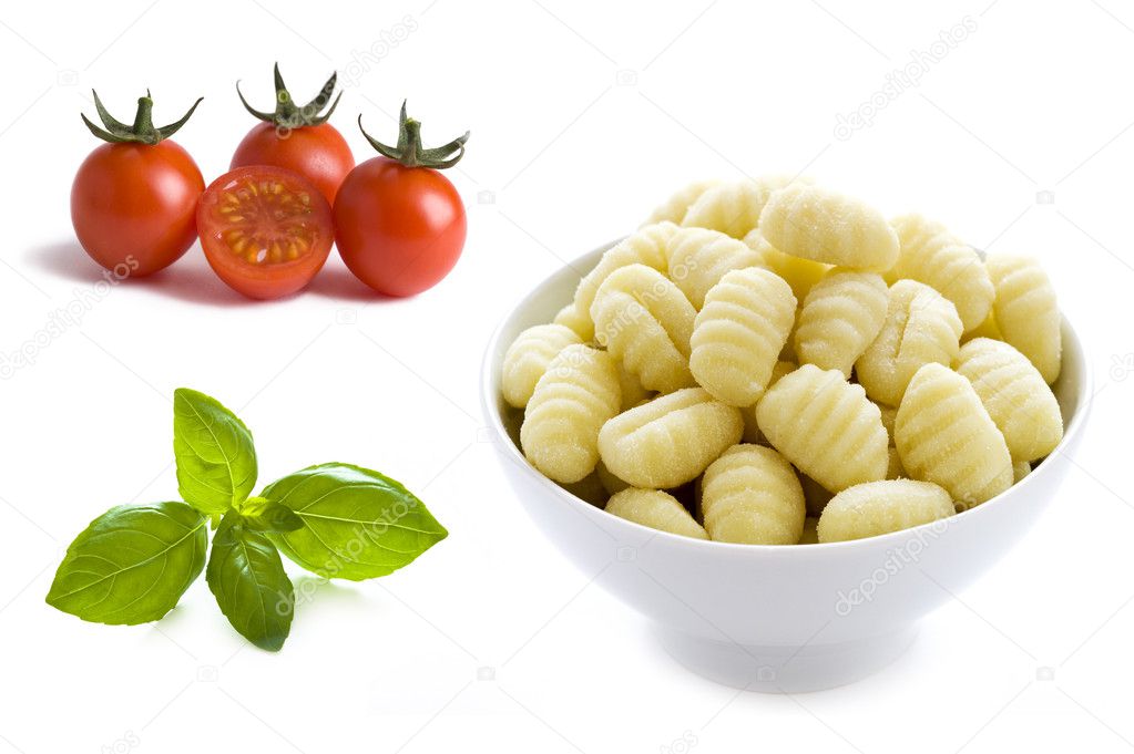 Basil, cherry tomatoes and gnocchi
