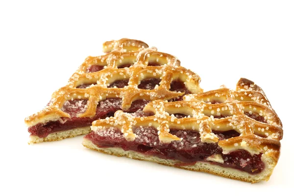 Дві скибочки оформлені вишневого пирога називається "vlaai" в Голландії — стокове фото