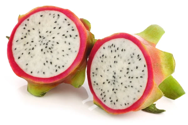Verse pitaya fruit (Hylocereus undatus) — Stockfoto