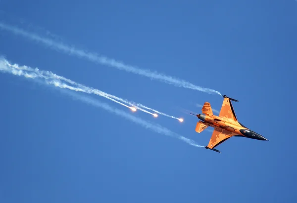 Hollandsk F-16 Demo Team - Stock-foto