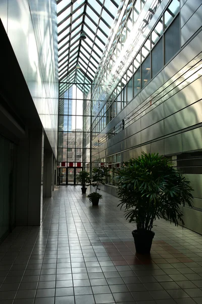 事務所建物の廊下 — ストック写真
