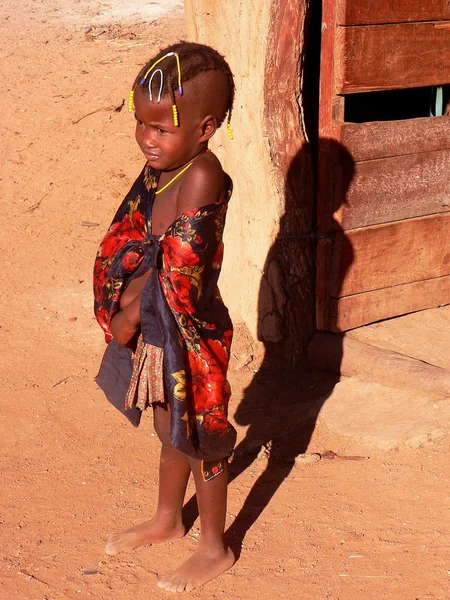 Menino namibiano, tribo Himba — Fotografia de Stock
