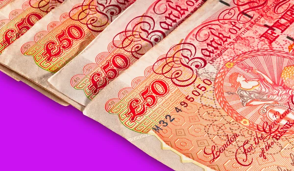 Fünfzig Pfund Sterling britische Währung mit Abwärtstrend — Stockfoto