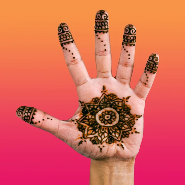 Henna design on the palm of the hand - 02 — Stock Photo, Image