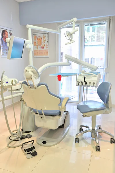牙医的椅子上 — 图库照片