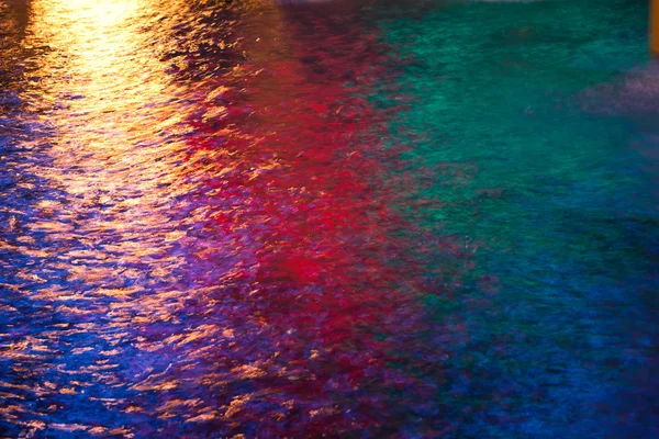 Цветная вода — стоковое фото