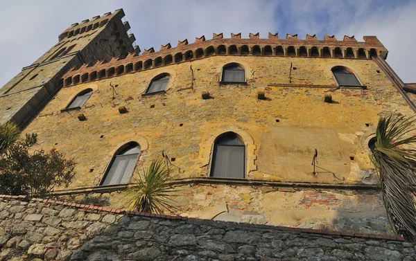 Castello Cozzile — Foto Stock